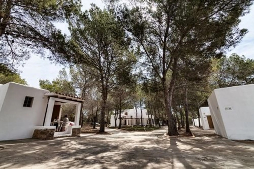 Bungalows Es Pins - Emar Hotels