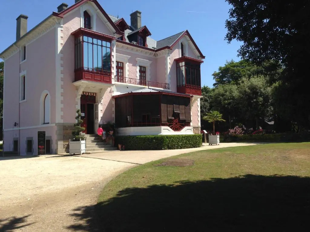 Le PLATGOUSSET