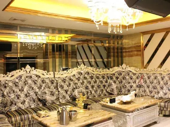 Ming Chao Hotel