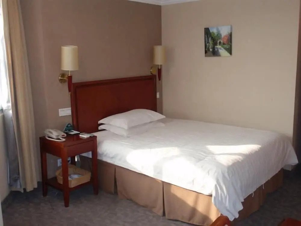 GreenTree Inn YangZhou Plaza Hotel