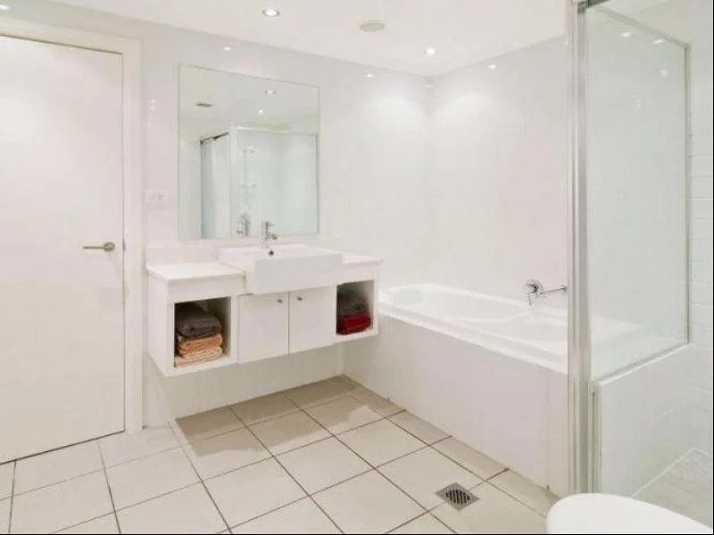 Wyndel Apartments - Encore