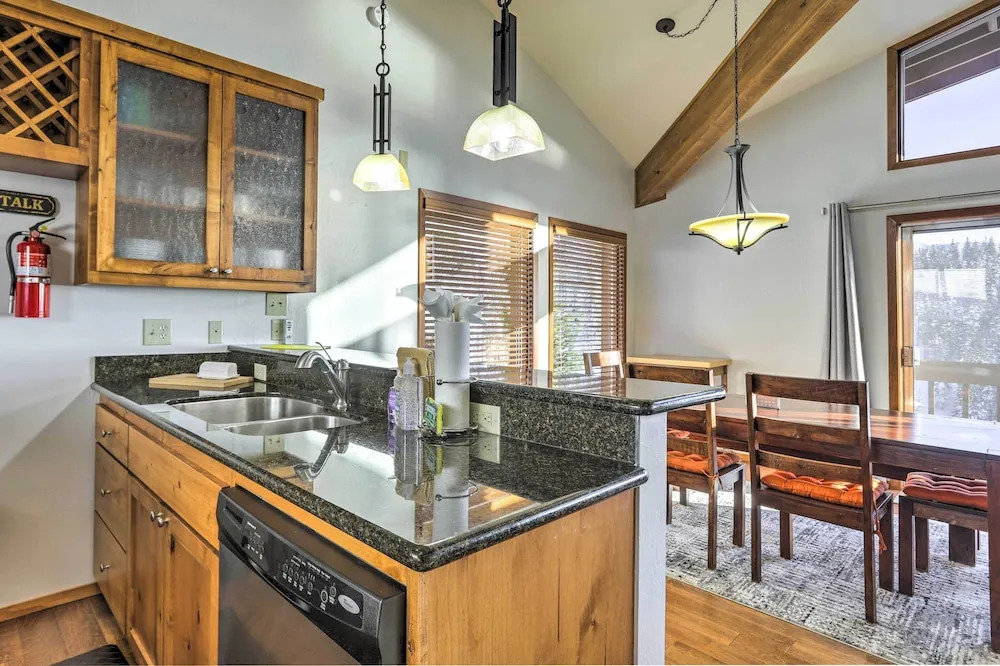 Steps to Diamond Peak: Incline Village Condo