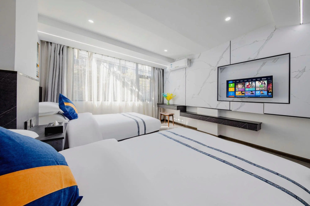 Yuhao Business Hotel
