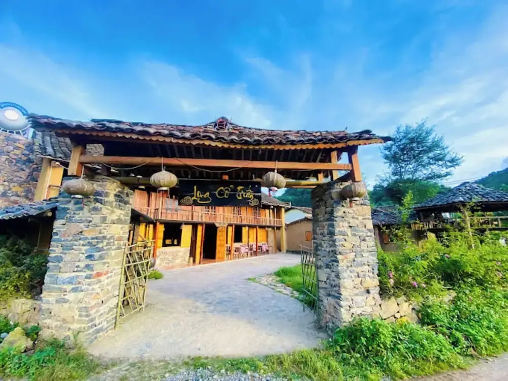 Long Cổ Trấn Homestay