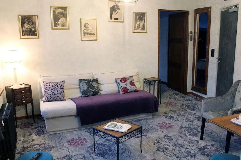 Hypnos Hotel