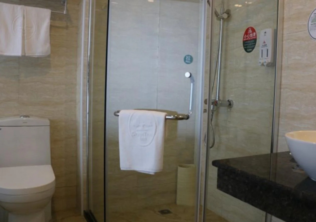 GreenTree Inn JiangXi YiChun GaoAn RuiZhou Business Hotel
