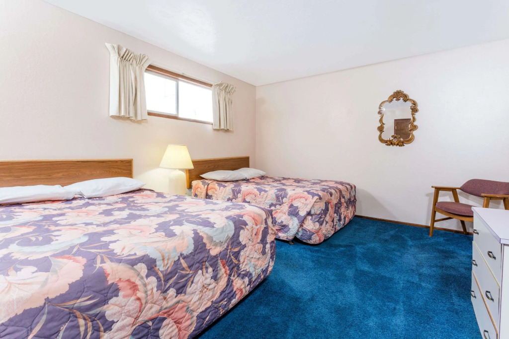 Knights Inn Boardman