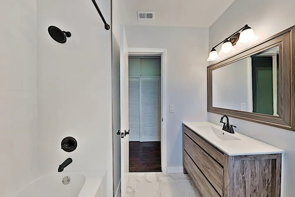 Charming Getaway W/ New Kitchen & Private Backyard 3 Bedroom Home