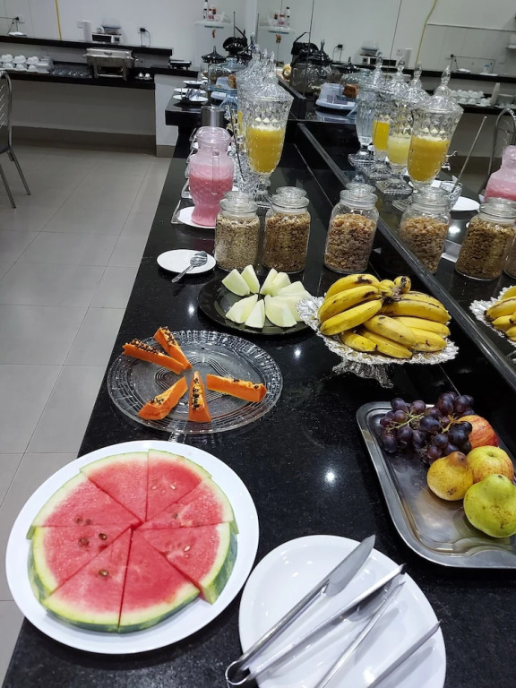 Emmis Park Hotel