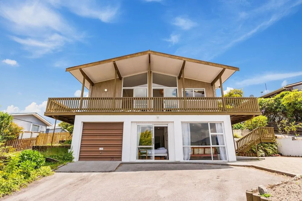 Te Awa View Holiday Home