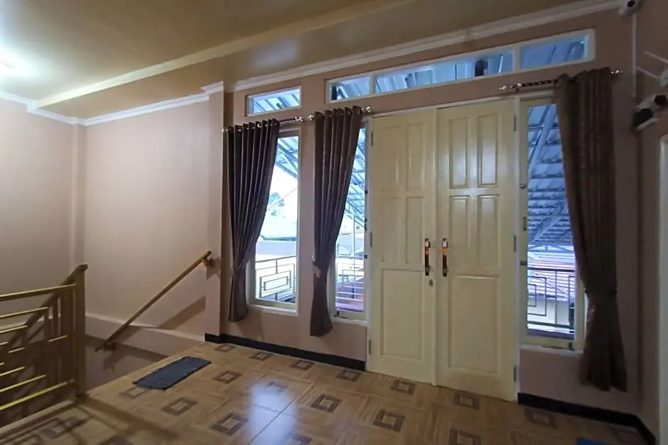 SPOT ON 3525 Penginapan Magnolia Syariah