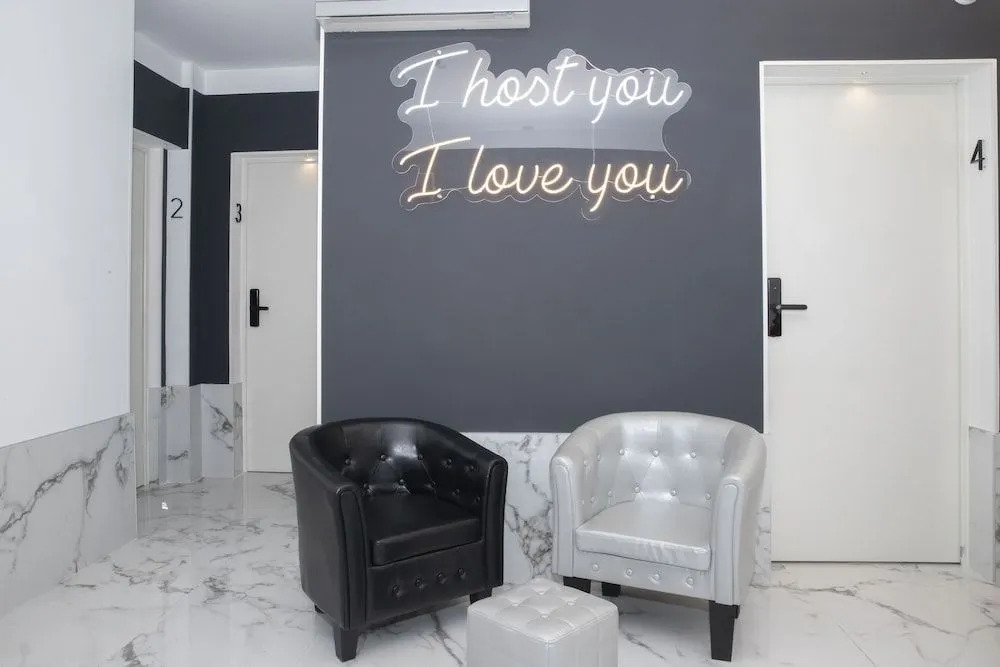 Hostal Boutique I Host You