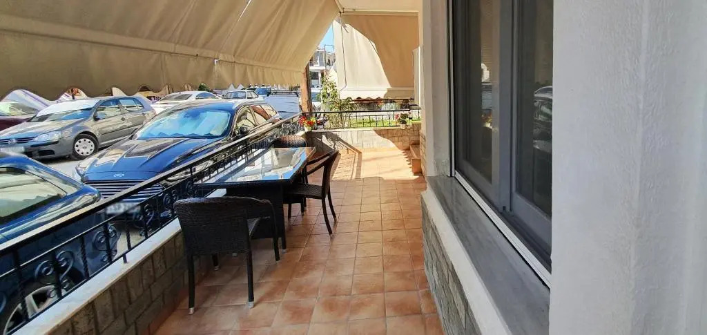 Veranda Apartment