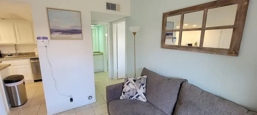 Tiki 1 Bedroom Home by RedAwning