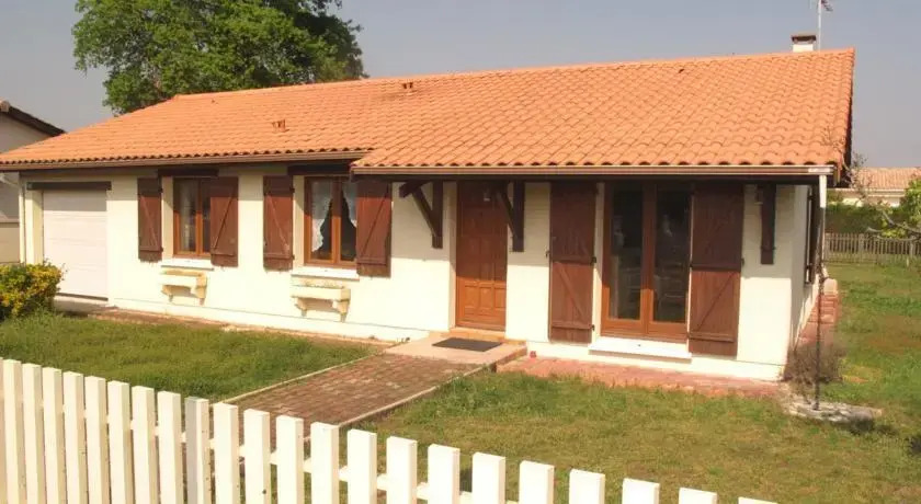 Maison Ares