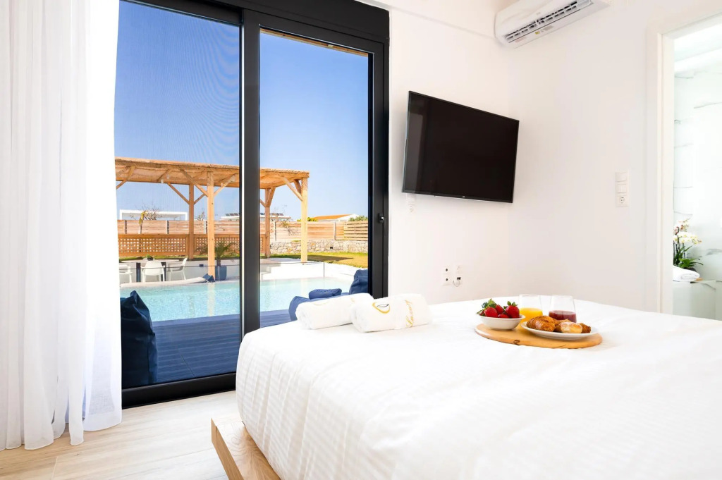 Sardines Luxury Villa 2