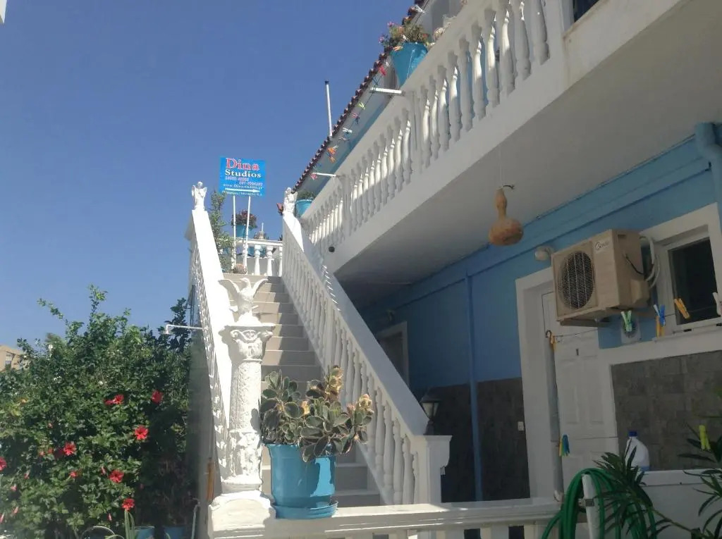 Dina Studios