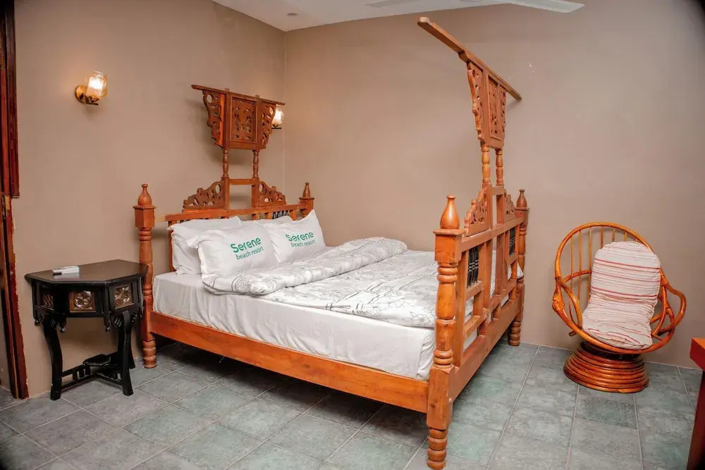 Serene Annex Hotel and Apartment