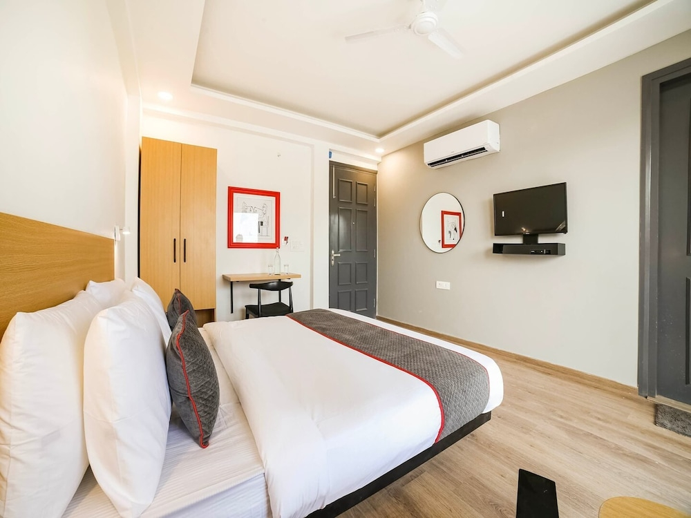Super Townhouse Sector 46 Gurgaon Near Appu Ghar