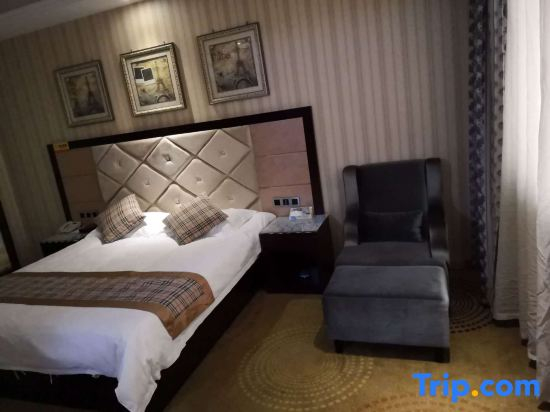 Naisi Business Hostel