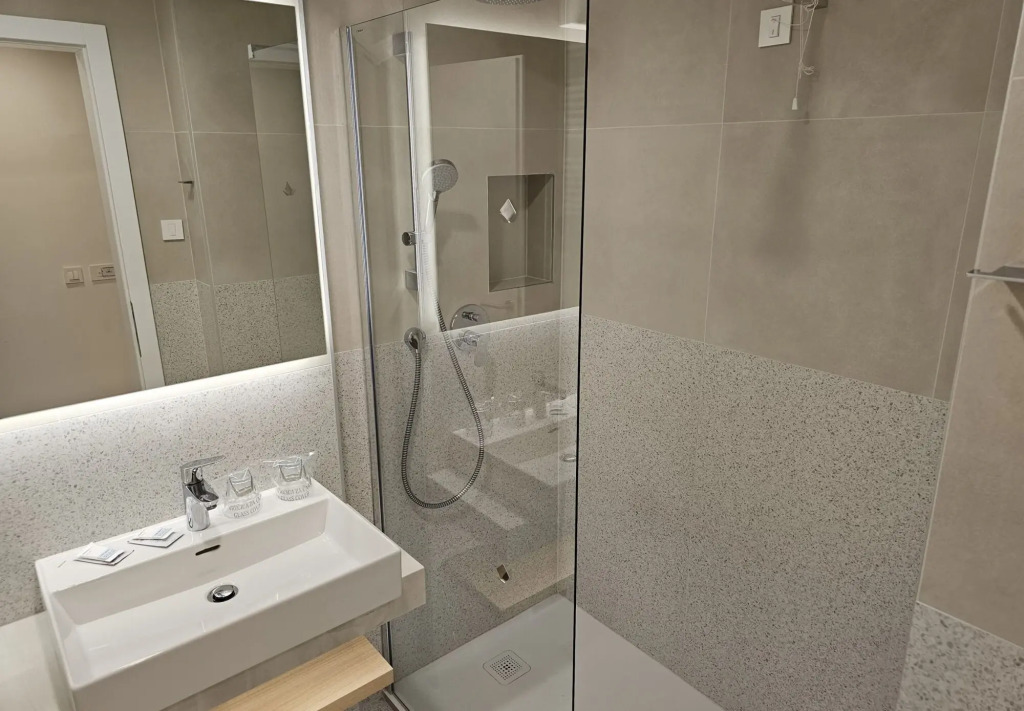 Family Hotel Adria - All inclusive