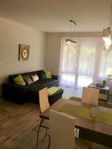 ZEN Apartman Sunshine