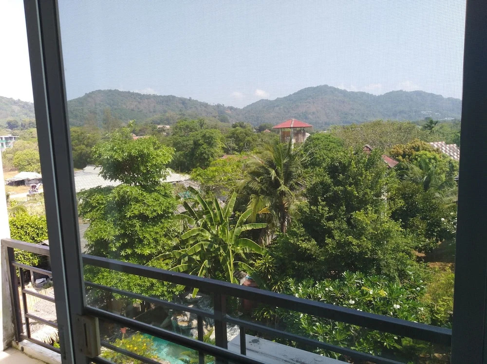 Baan Oui guest house - Nai Harn
