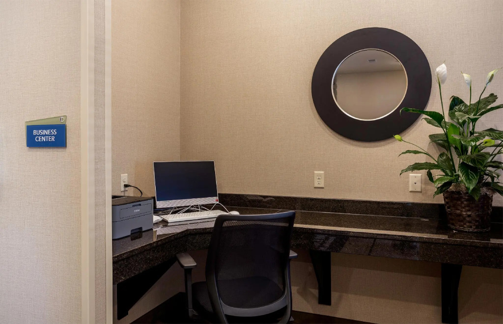 Cobblestone Inn & Suites -Springfield
