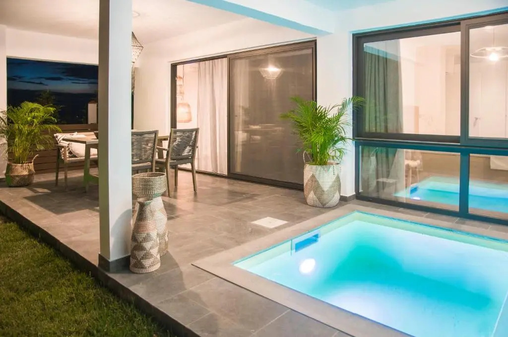 Thea Suites Potidea