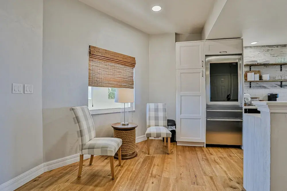 Ocean View Condo With Pool Access, Wifi, & Central AC - Snowbirds OK