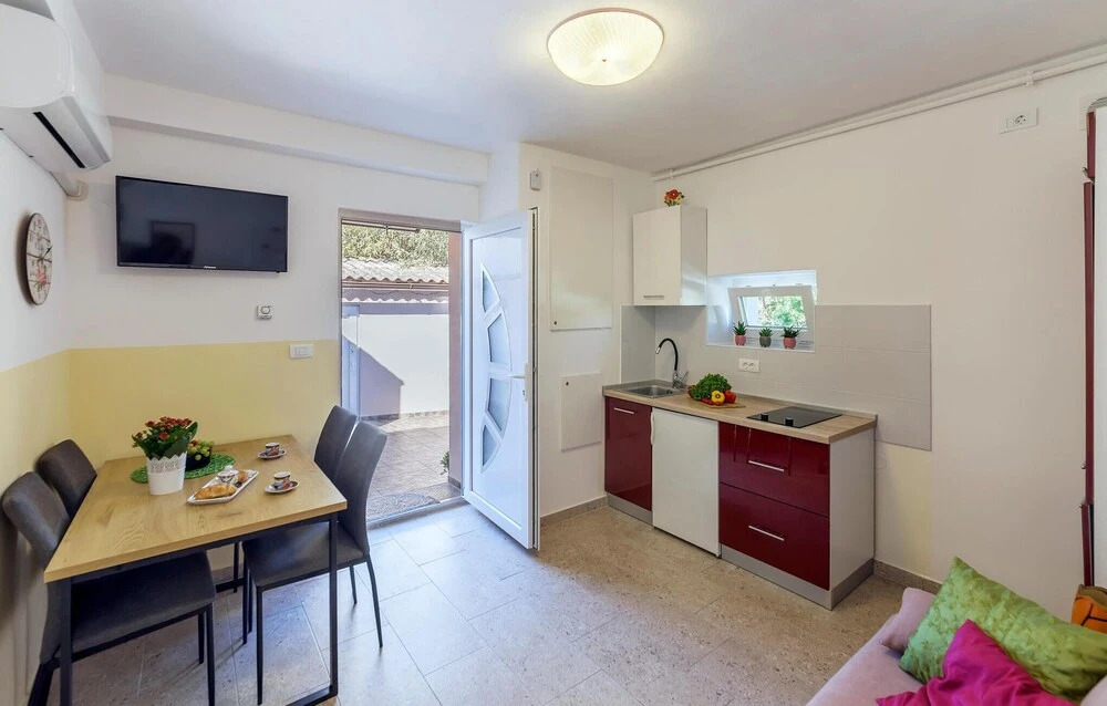 Stunning Home in Loborika With 1 Bedrooms and Wifi