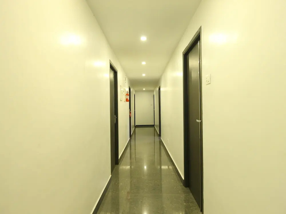 OYO 15714 Nachiappa Residency