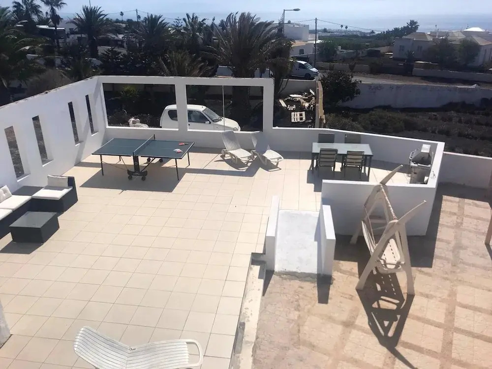 Villa With 6 Bedrooms in Tías, With Wonderful sea View, Private Pool, Enclosed Garden - 4 km From the Beach