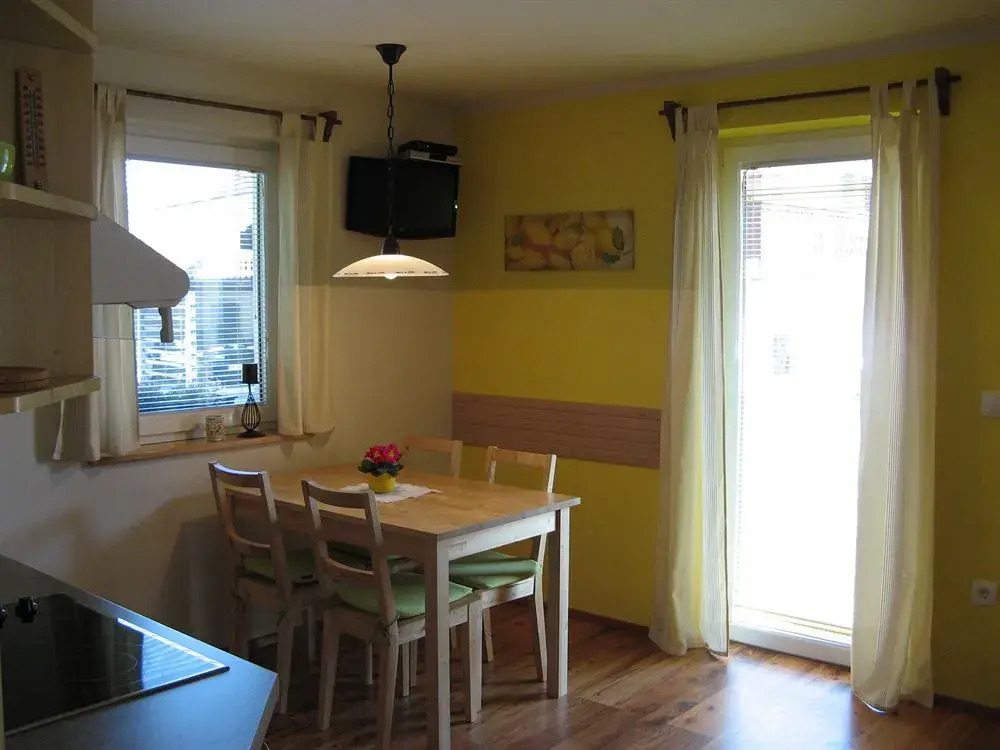 Apartments Na Vasi