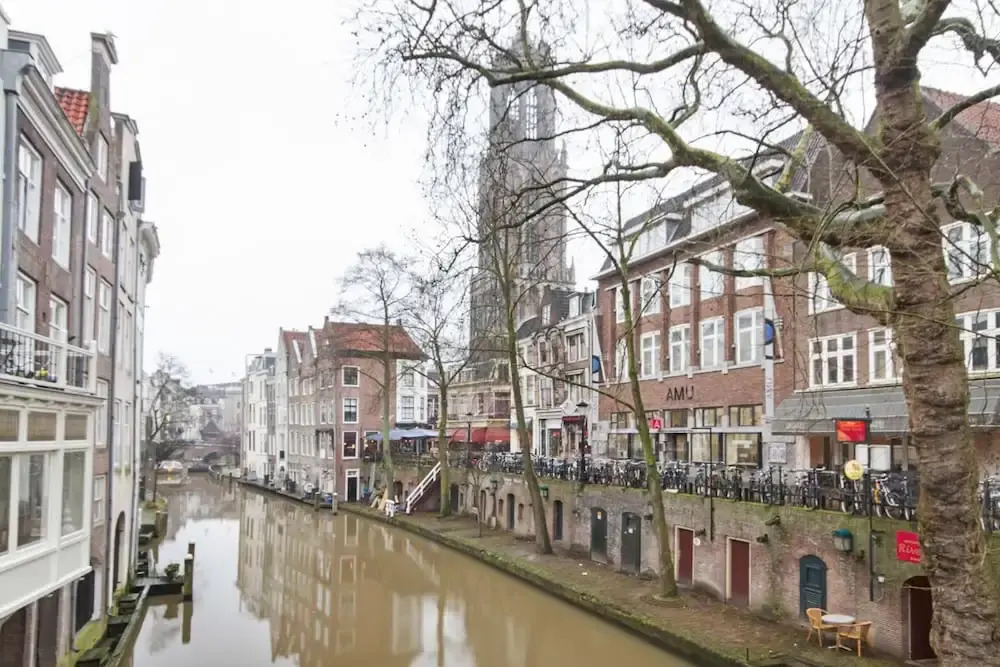 Canal Apartment Donkere Gaard