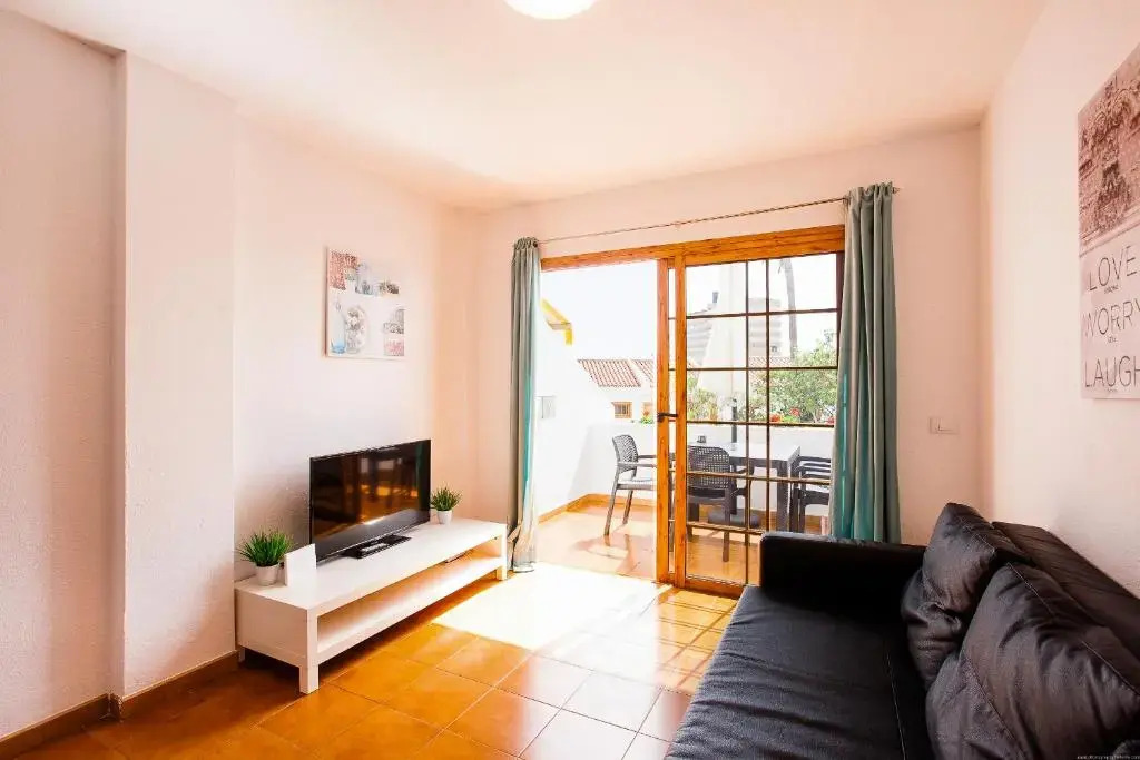 Apartment Avenida de Los Pueblos 16