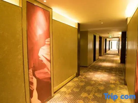 Taidong Fashion Island Hotel