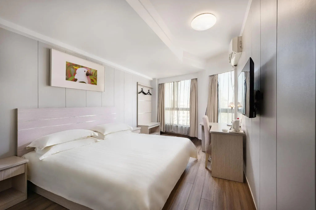 JinJiang Inn HuangShan Railway Station Old Street Hotel
