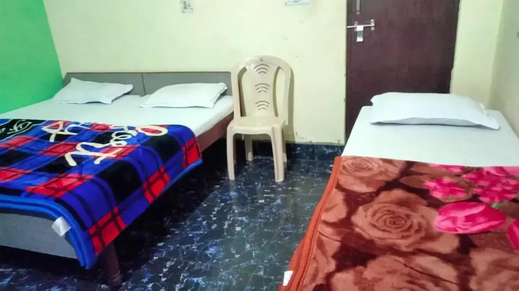 Ganga Darshan Guest House