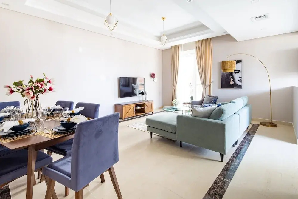 Resplendent 2BR Apartment In The Heart Of Downtown Dubai