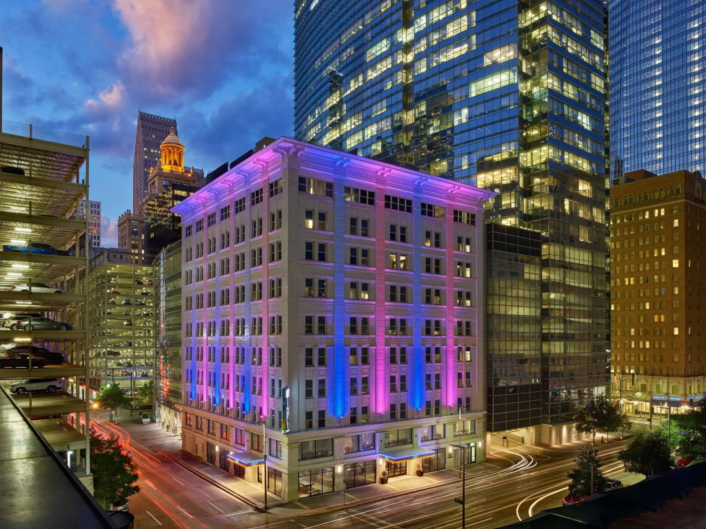 Aloft by Marriott Houston Downtown