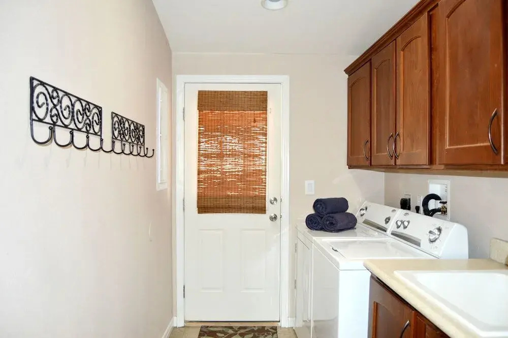 Gorgeous 3BD Havasu Home with Lake View