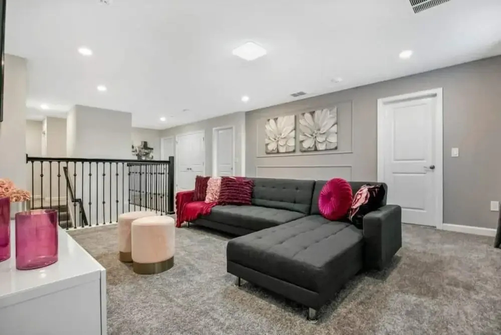 2901 Amazing 8 Bedrooms With Cinema and Game Room and Stunning Clubhouse