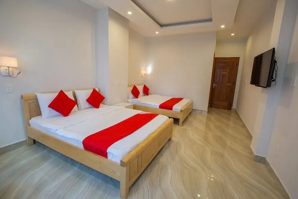 OYO 573 Lan's House