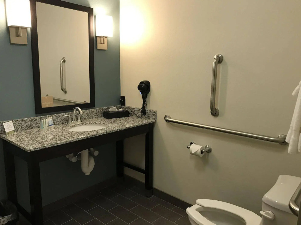 Sleep Inn & Suites Middletown - Goshen