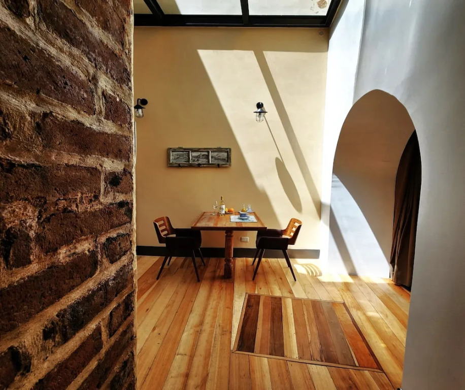 Old Town Quito Suites, Heritage Hotel, Historic center