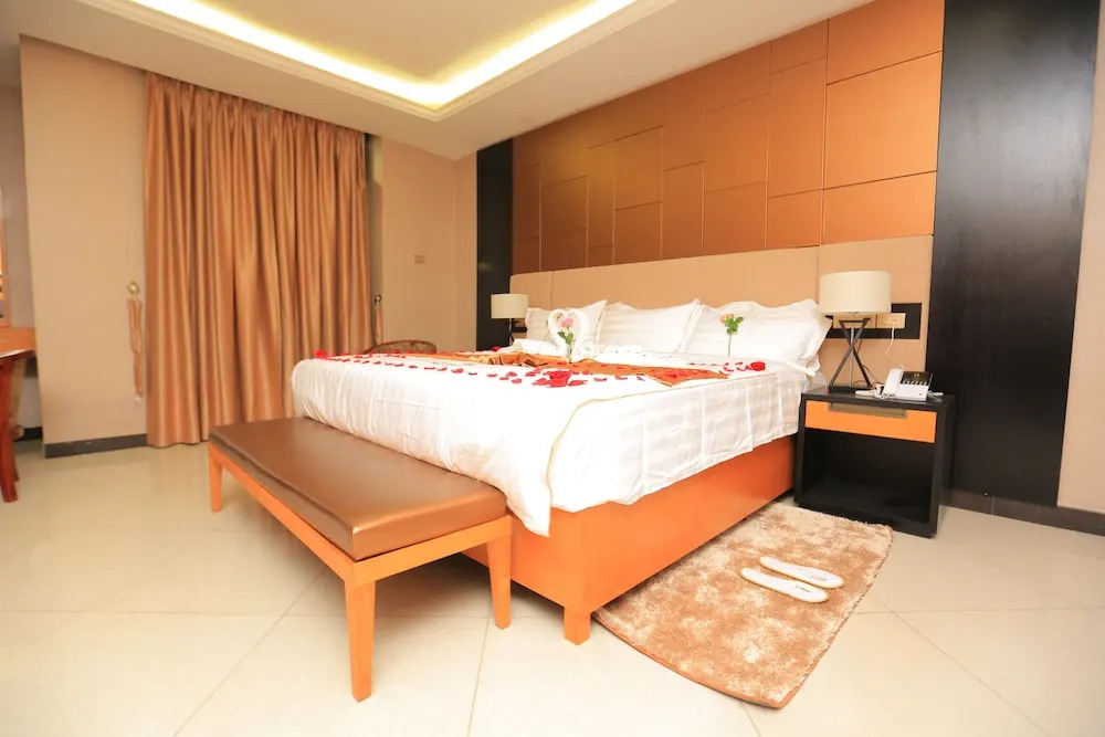 Haven Hotel