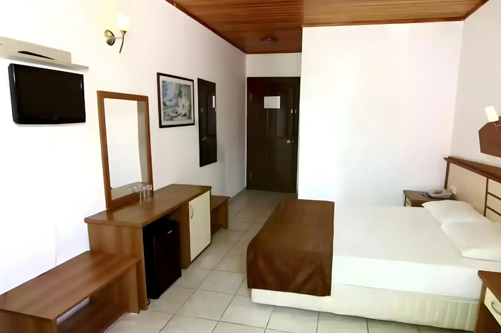 Kleopatra Develi Hotel