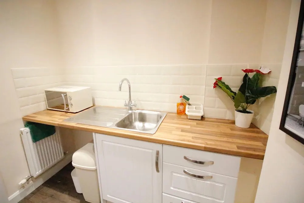 Deluxe City Apartment