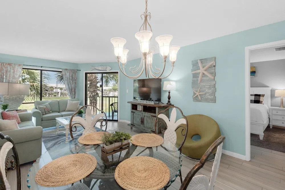 Edgewater Golf Villa 1409